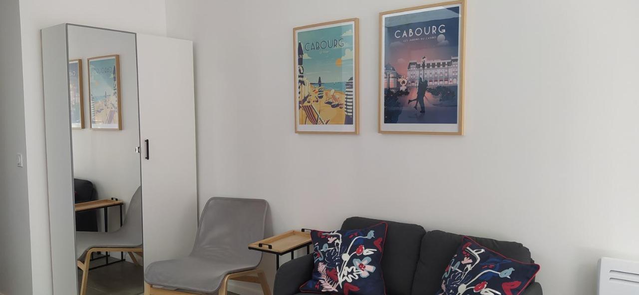 Et Lumineux Logement, Au Cœur De *